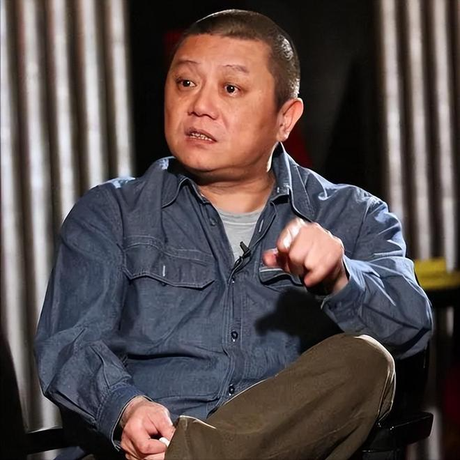 开云-王朔：只要不碰车贷、房贷、传宗接代，一个月三千，也活得很自在