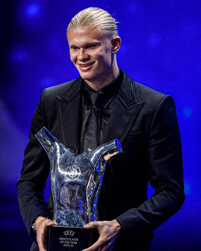 开云体育下载-哈兰德当选欧洲足球先生实至名归，喜欢瓜帅的鞭策