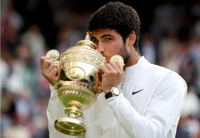 开云体育-抢下温网、捍卫第一 这才是新王阿卡的加冕时刻！