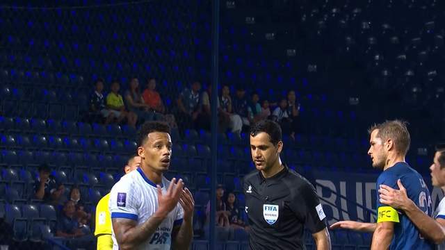 开云体育下载-申花7号空缺，拉唐穿9号，申花本土前锋只剩刘诚宇 踢大连试金433