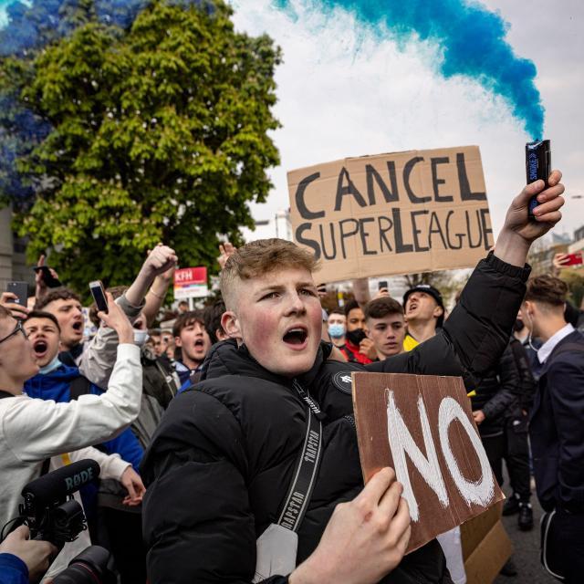 开云官网-观众不再专注，豪门难以为继，我们该为足球担心吗？